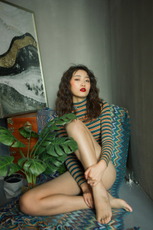高压监狱女医生满天星叫什么名字